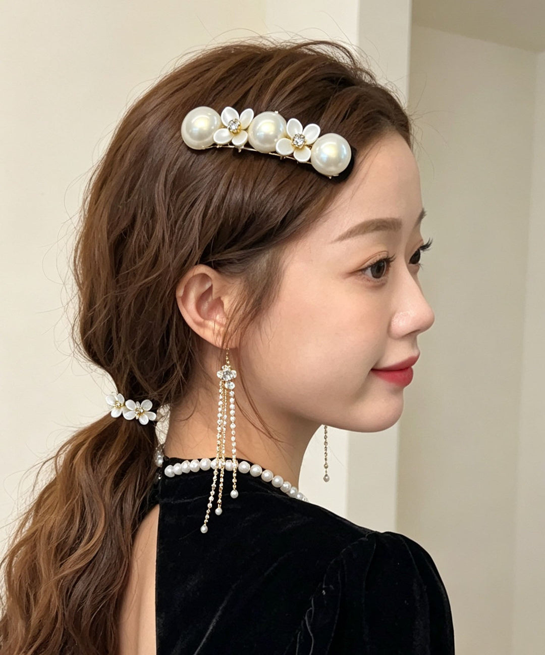Elegant White Metal Pearl Floral A Pair Hairpin