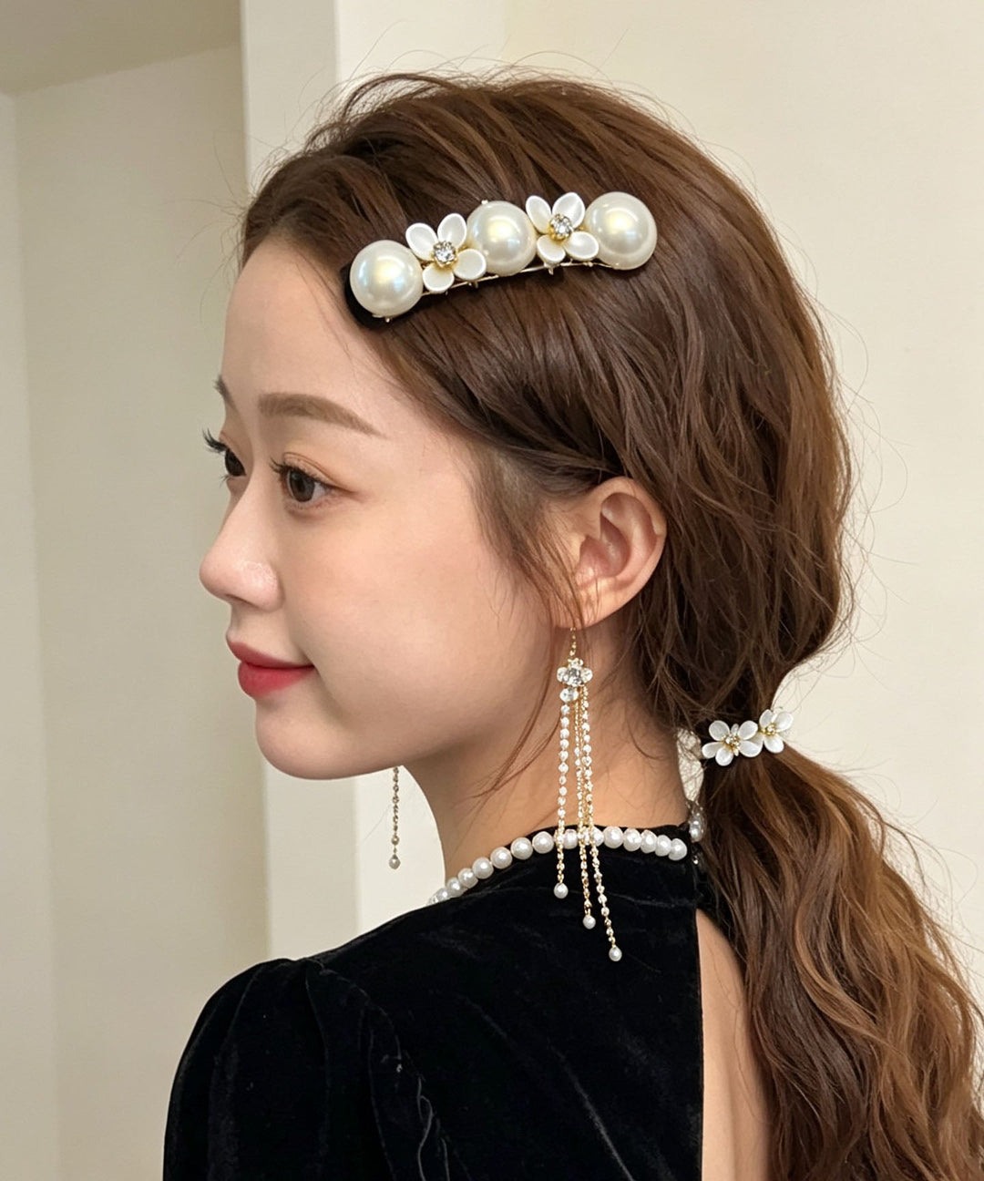 Elegant White Metal Pearl Floral A Pair Hairpin