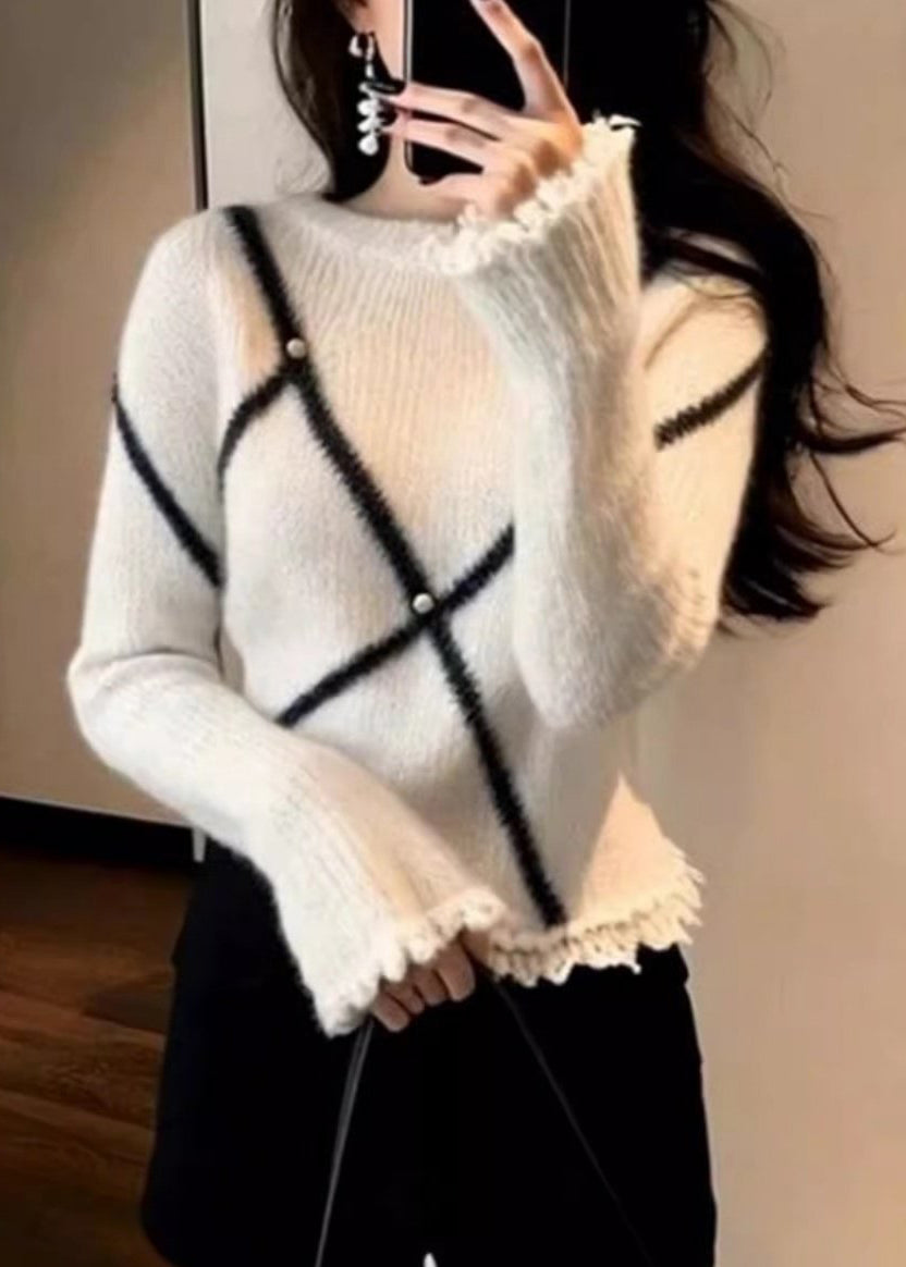 Elegant White O-Neck Striped Pearl Cotton Knit Sweater Flare Sleeve