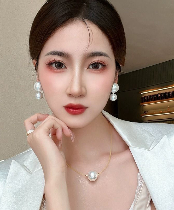 Elegant White Sterling Silver Overgild Pearl Stud Earrings