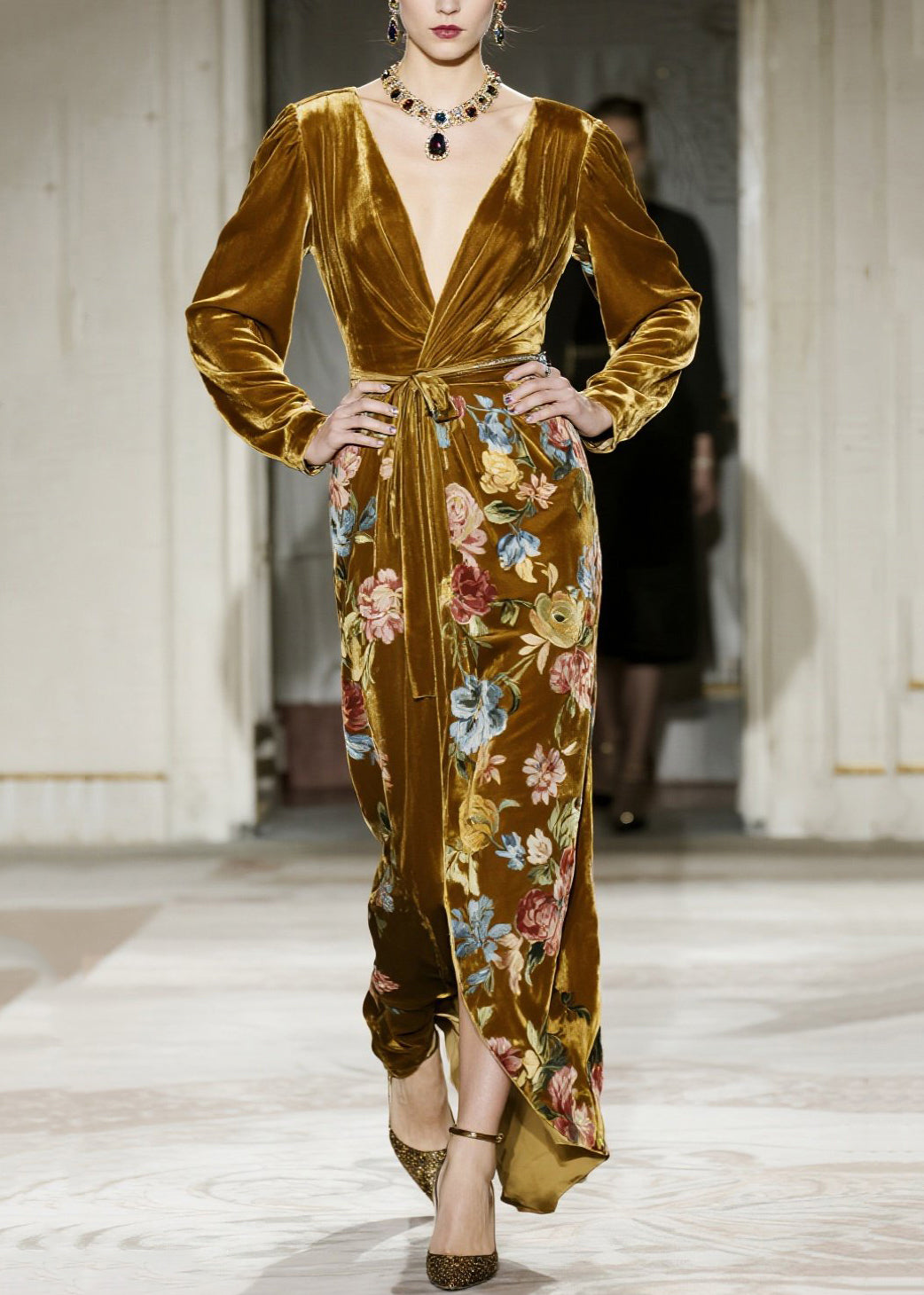 Elegant Yellow V Neck Print Velvet Maxi Dresses Fall