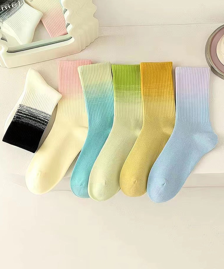 Fall Winter Gradient Color Mid Calf Socks Sports Socks