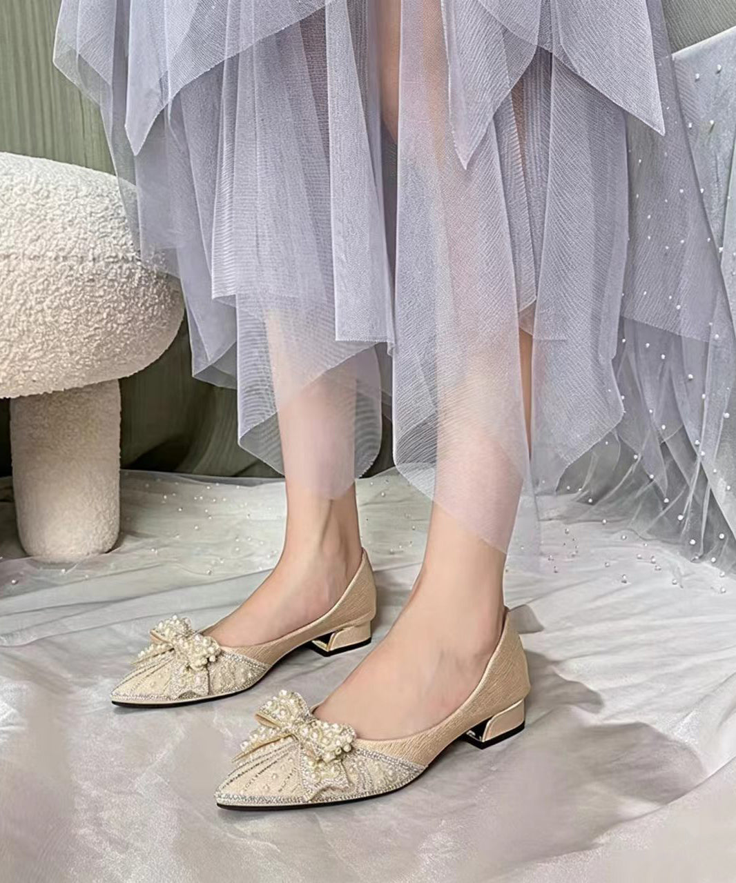 Fashion Apricot Pointed Toe Bow Pearl Zircon Low Heel Pumps