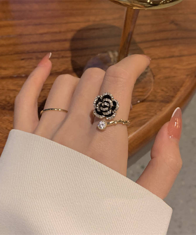 Fashion Black Alloy Zircon Camellia Rings