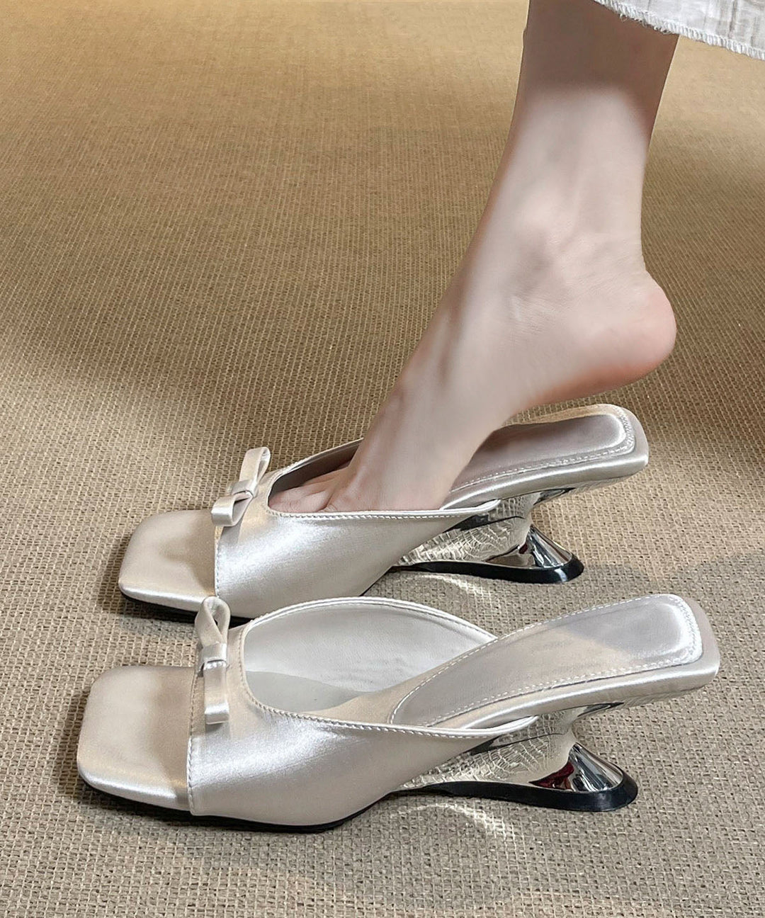 Fashion Black Bow Splicing Satin Wedge Slide Sandals