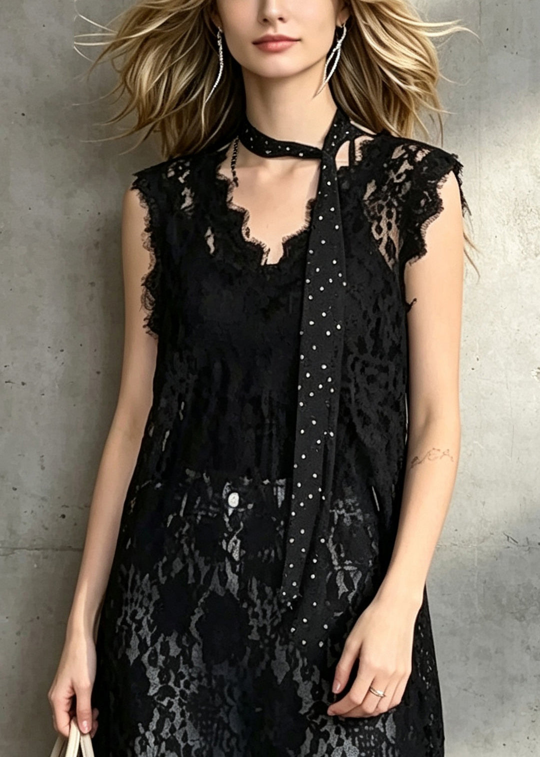 Fashion Black V Neck Hollow Out Lace Long Top Sleeveless