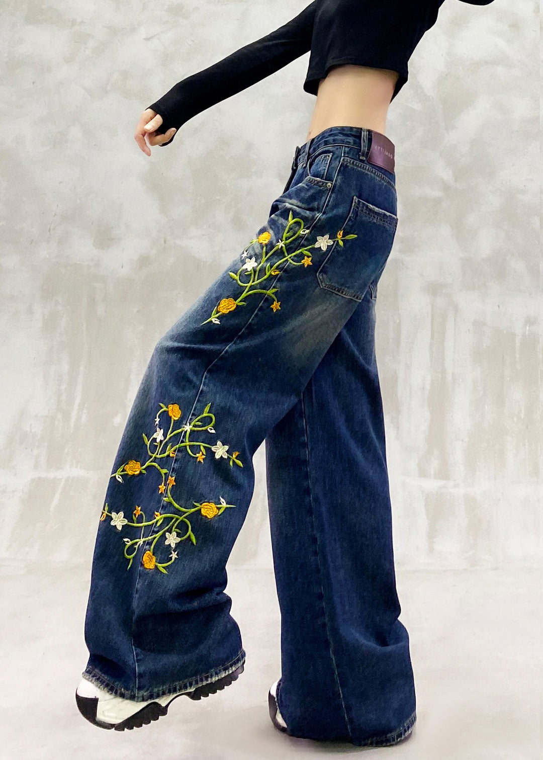 Fashion Blue Embroidered Pockets Patchwork Denim Pants Fall