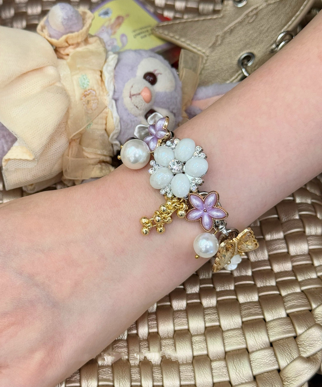 Fashion Floral Pearl Butterfly Adjustable Alloy Bracelet