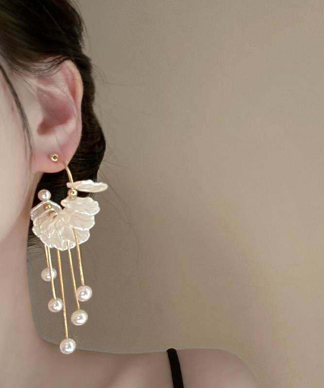 Fashion Gold Copper Alloy Pearl Petals Tassel Drop Earrings