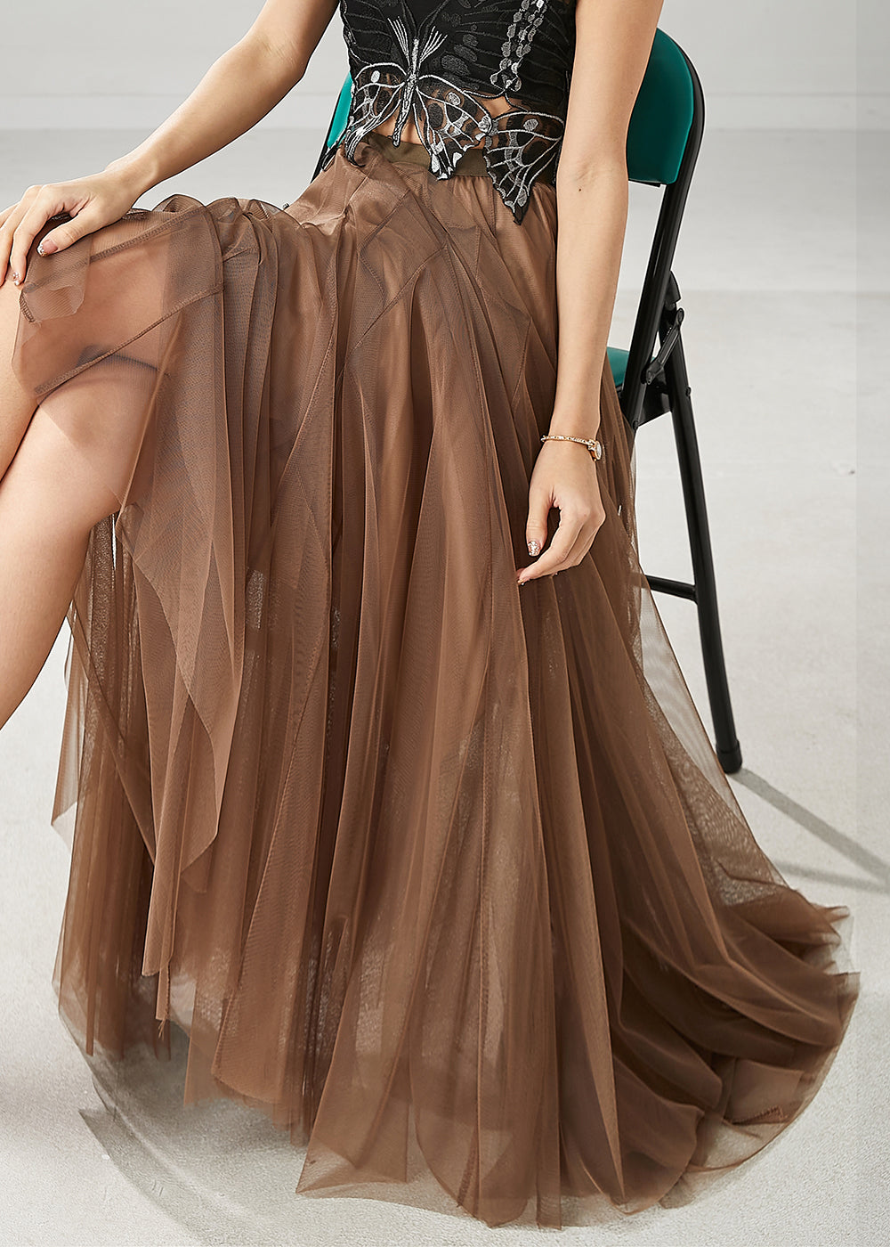 Fashion Khaki Exra Large Hem Nail Bead Tulle Skirts Spring