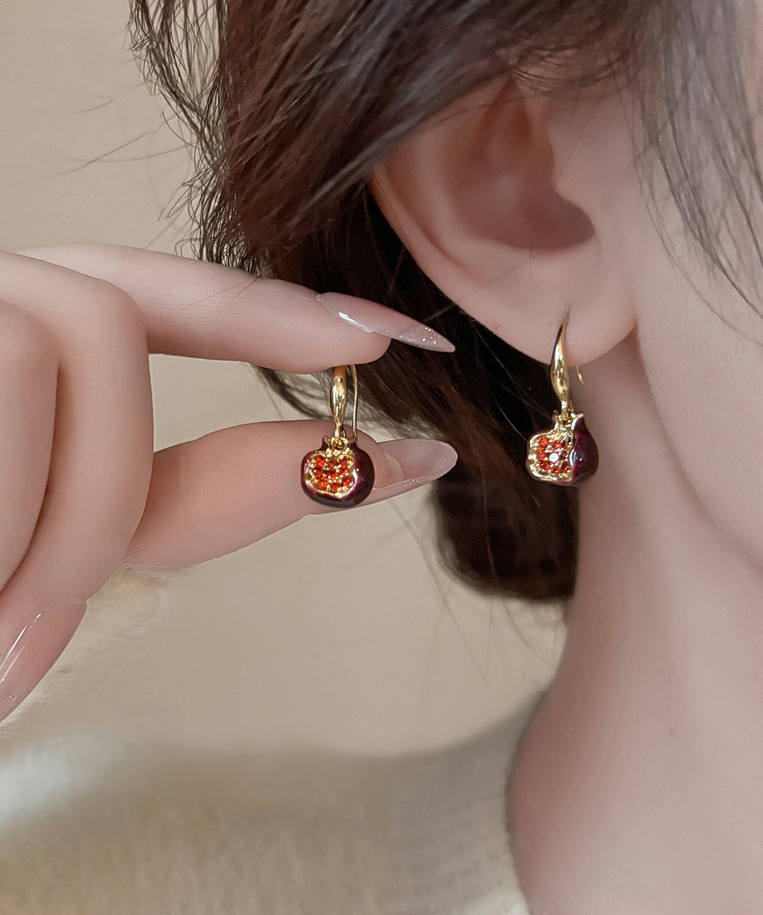 Fashion Mulberry Copper Alloy Zircon Drip Glaze Pomegranate Hoop Earrings