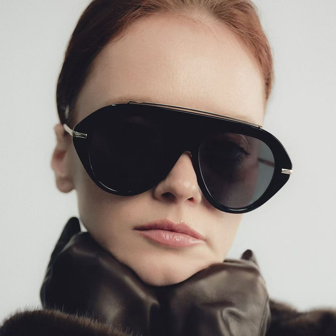 Fashion New Black Frame Personalized Sunglasses