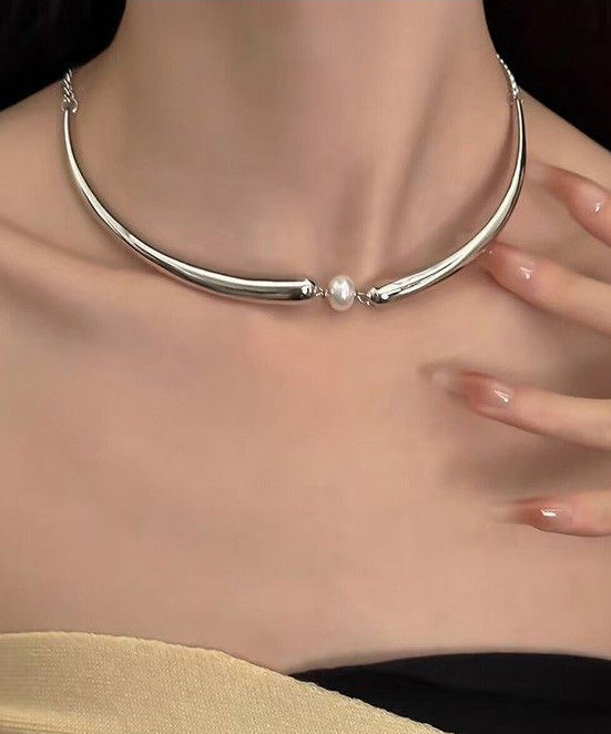 Fashion Pearl Patchwork Fine Tungsten Steel Choker
