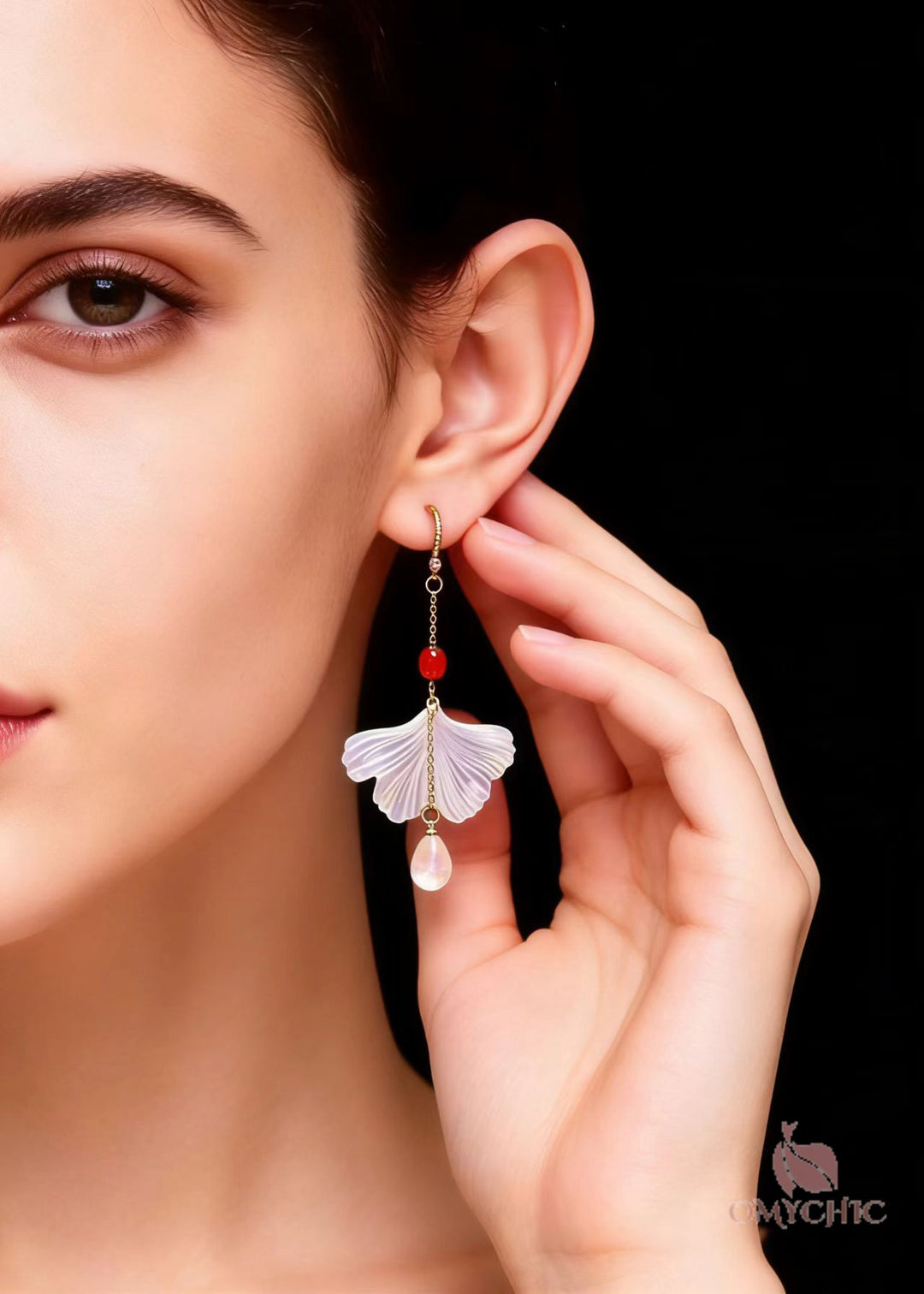 Fashion Shell Water Droplet Acrylic Drop Earrings