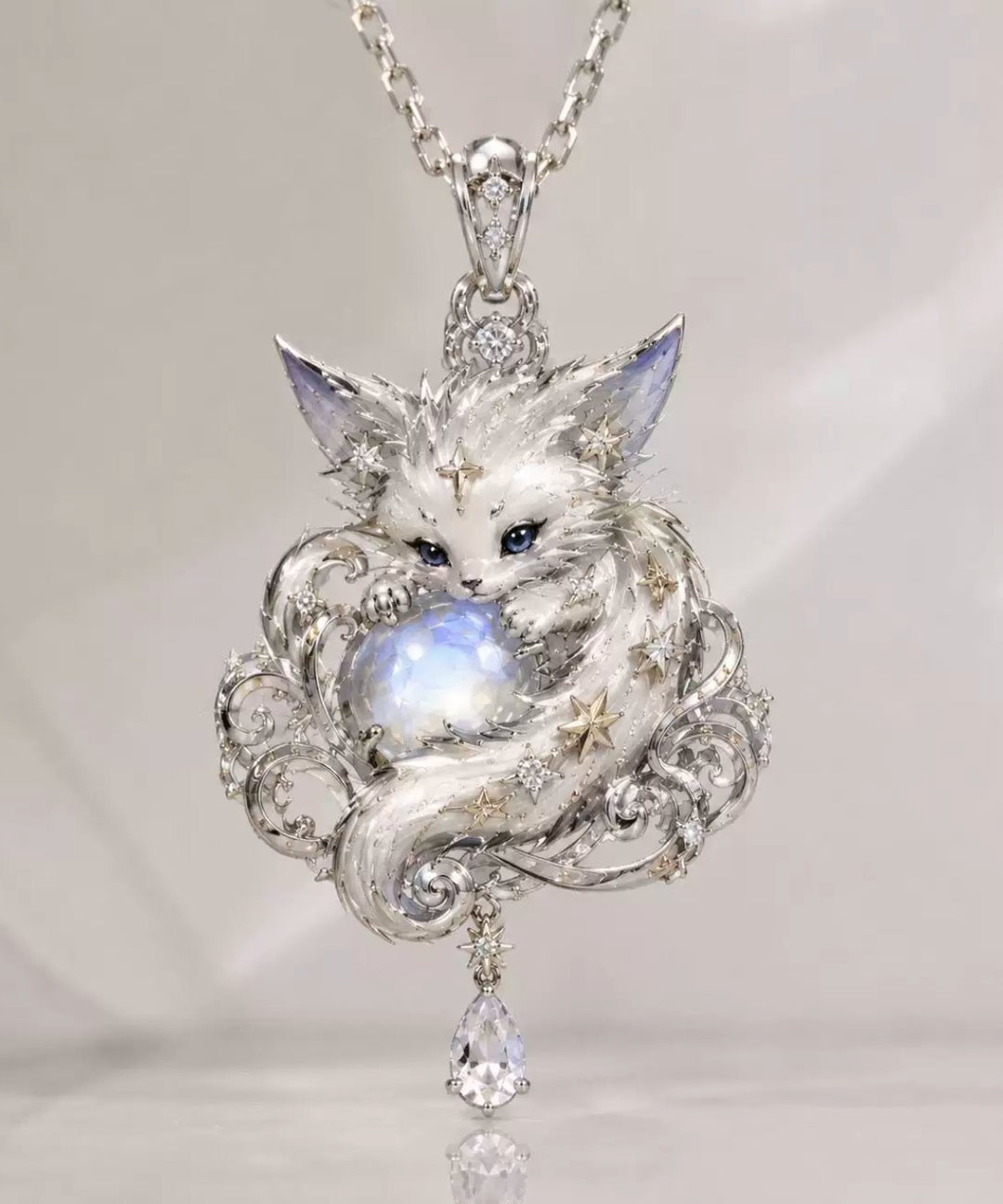 Fashion Silk Alloy Zircon Nine-Tailed Fox Pendant Necklace