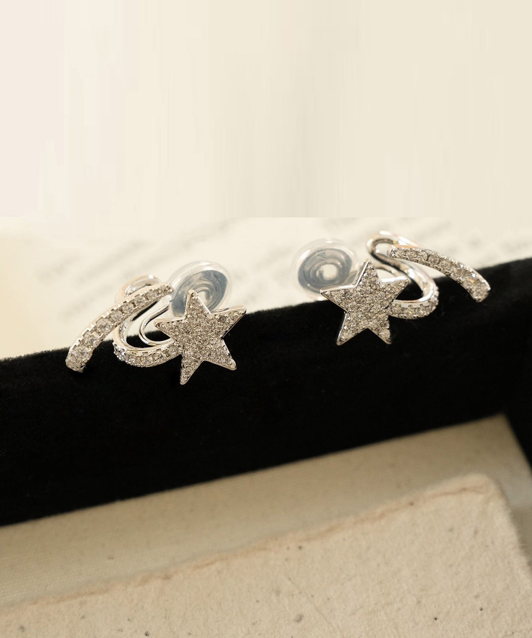 Fashion Silk Sterling Silver Zircon Pentagram Stud Earrings