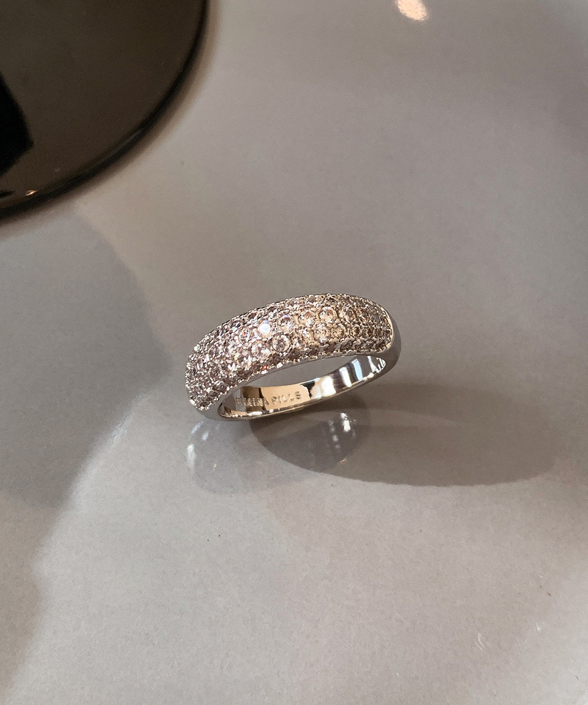 Fashion Silvery Zircon Sparkling Women Ring - Omychic