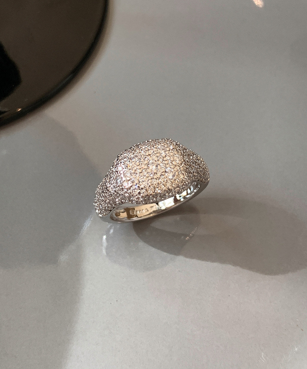 Fashion Silvery Zircon Sparkling Women Ring - Omychic