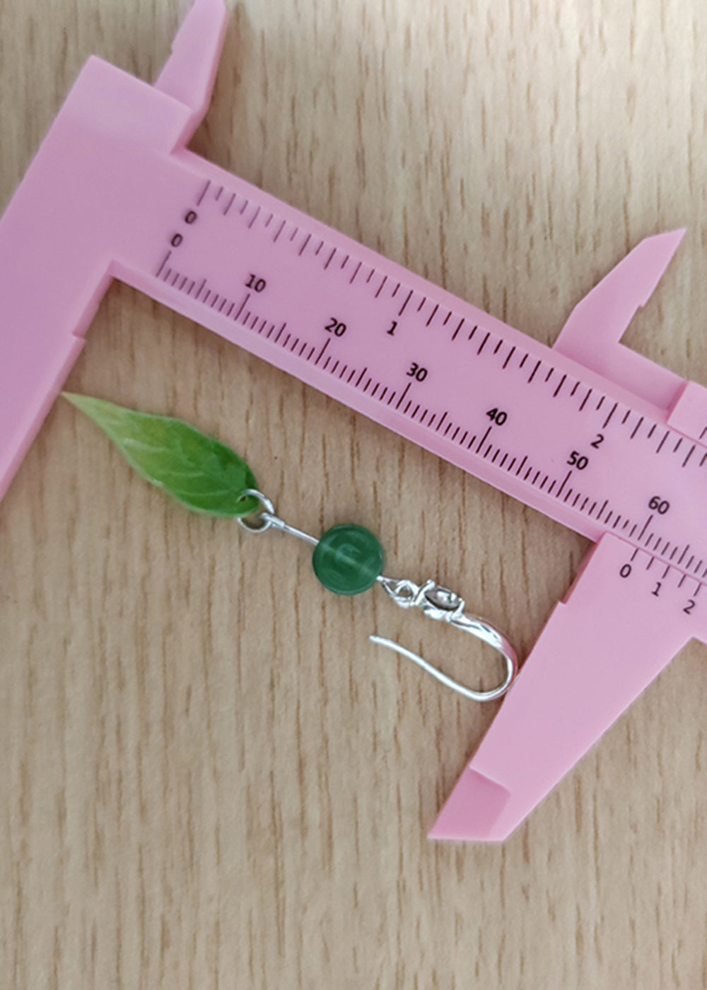 Fashion Zircon Green Leaf Acrylic Drop Earrings - Omychic
