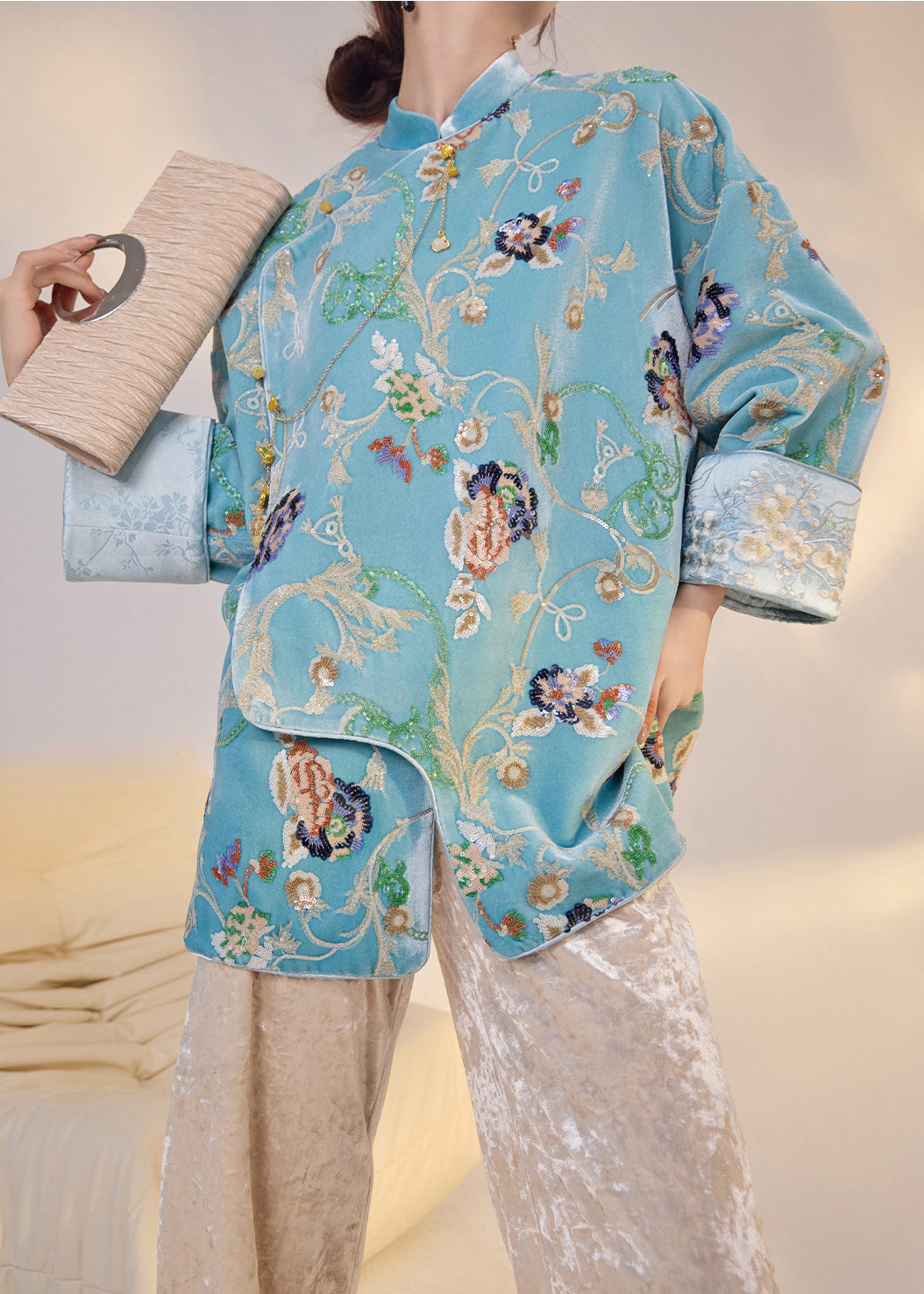Fine Blue Embroidered Sequins Silk Velour Oriental Coat Fall