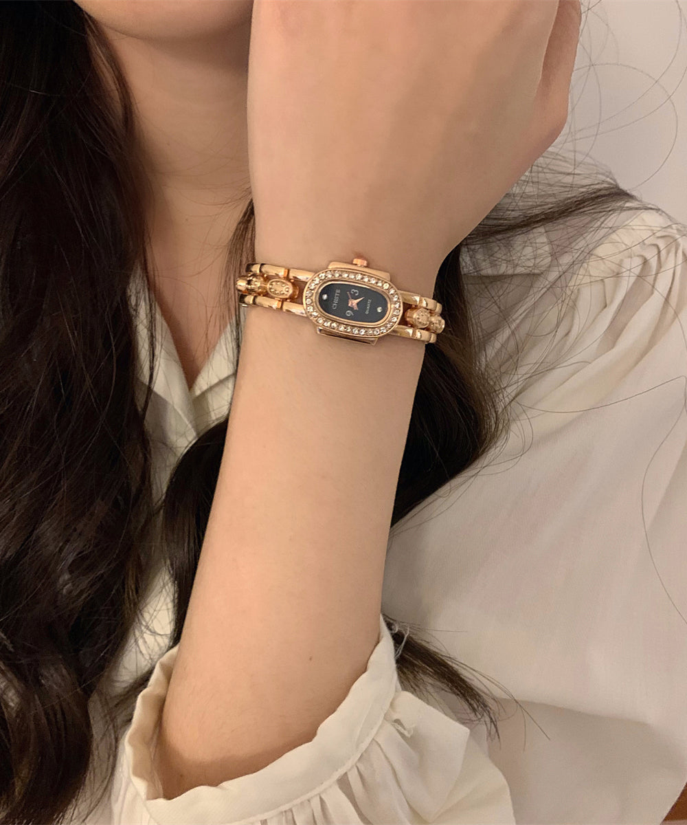 Fine Gold Alloy Quartz Movement Tempered Glass Watch