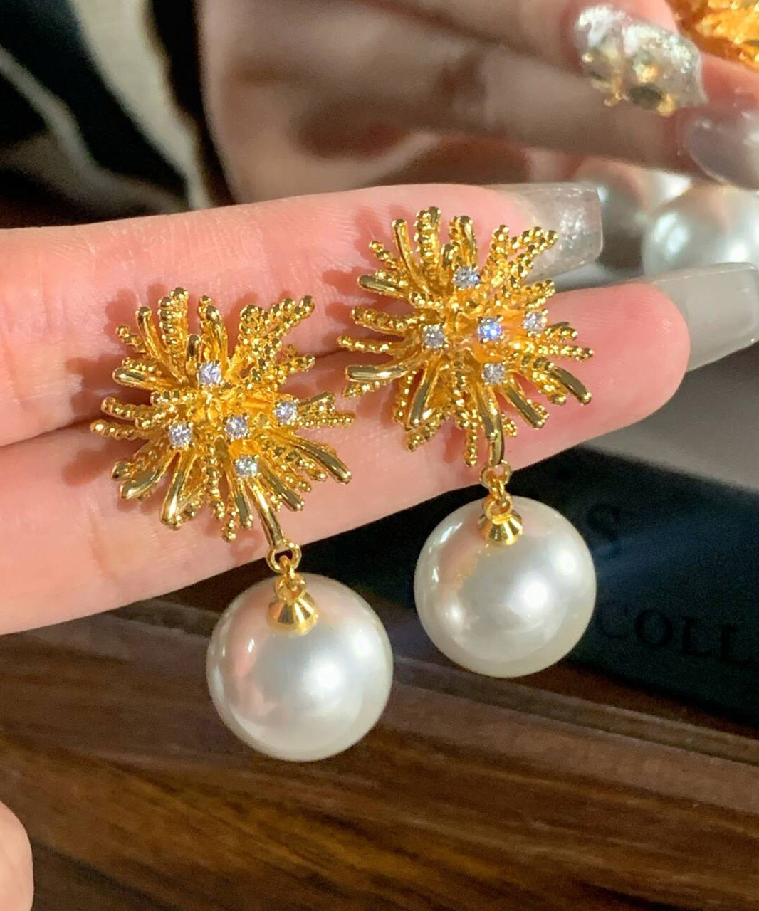 Fine Gold Copper Overgild Snowflake Pearl Drop Earrings