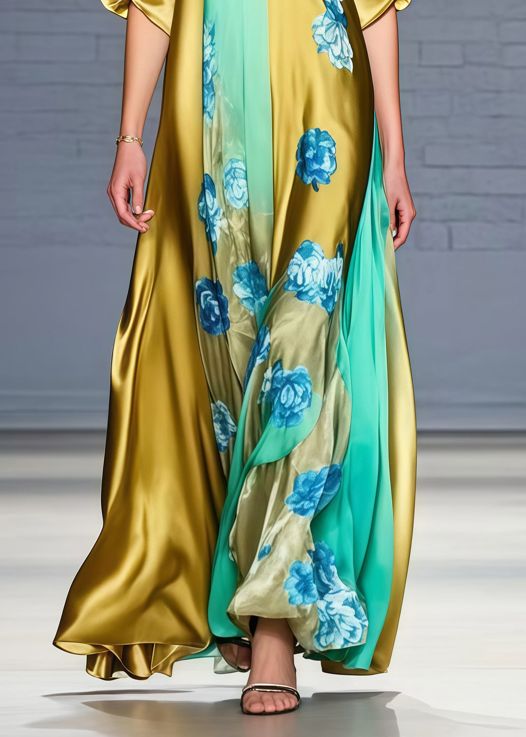 Fine Golden V Neck Patchwork Print Silk Dress Summer