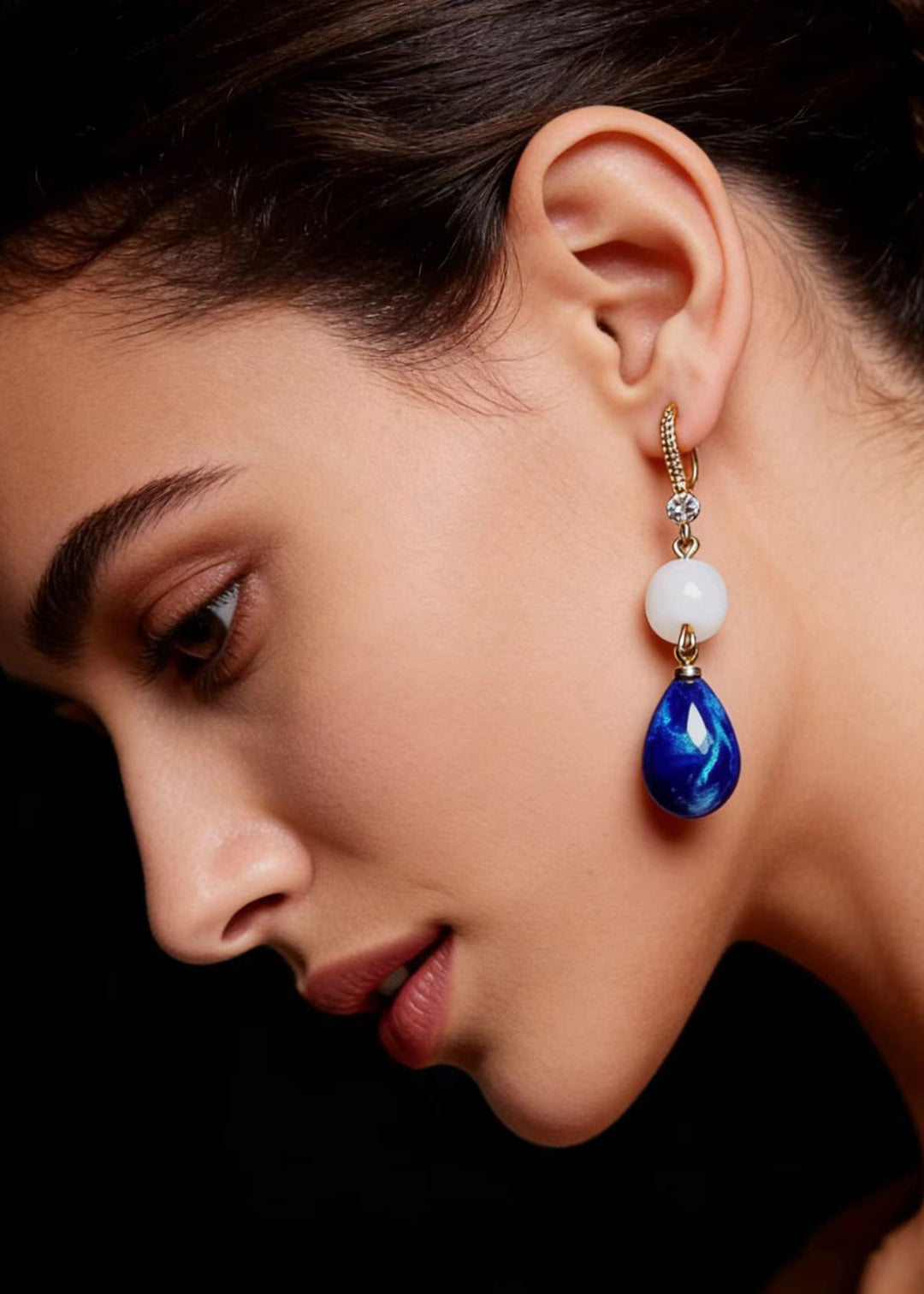 Fine Peacock Blue Water Droplet Gem Stone Ethnic Style Drop Earrings