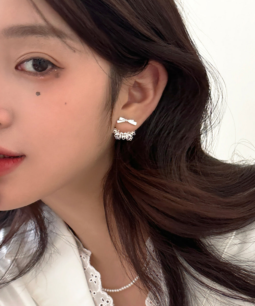 Fine Silk Copper Alloy Zircon Lace Bow Stud Earrings