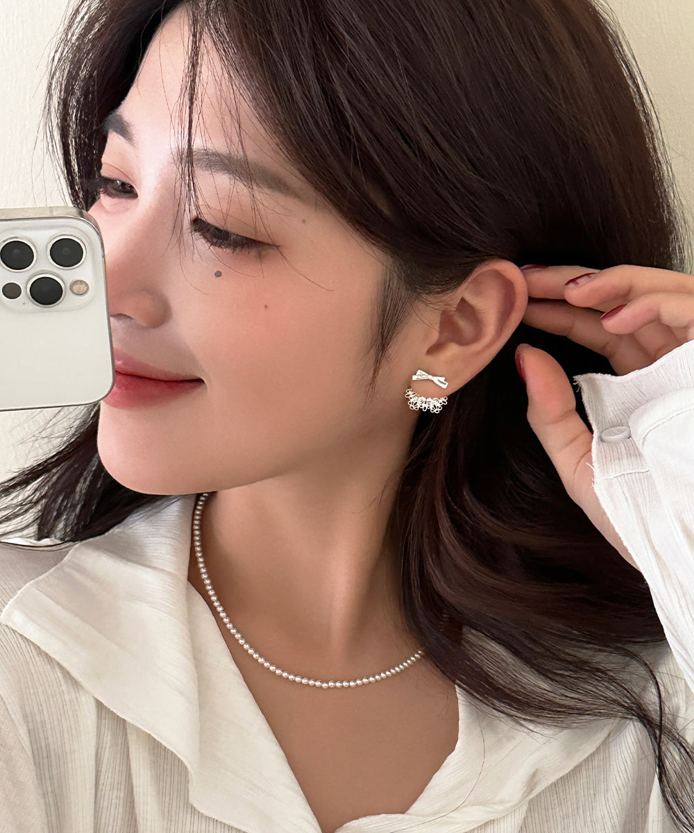 Fine Silk Copper Alloy Zircon Lace Bow Stud Earrings