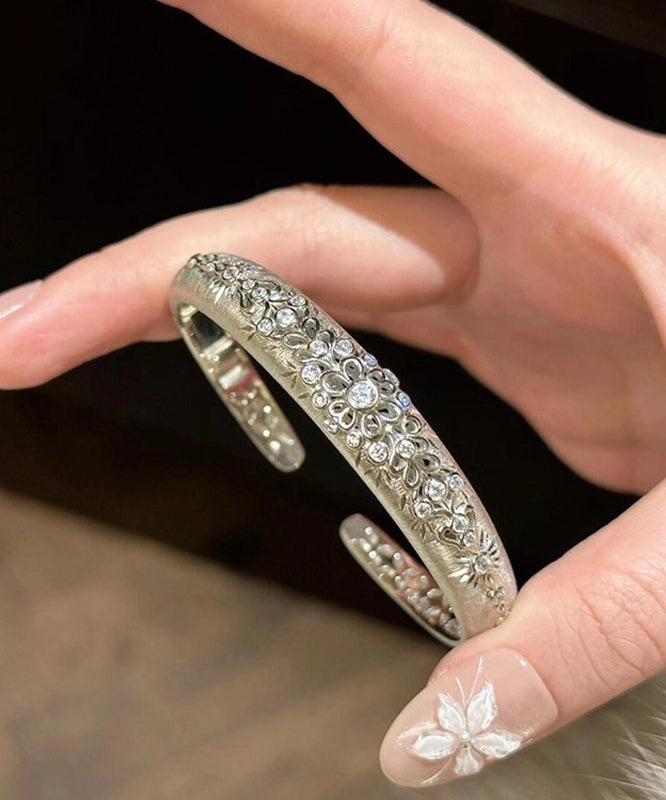 Fine Silk Sterling Silver Zircon Hollow Out Pattern Cuff