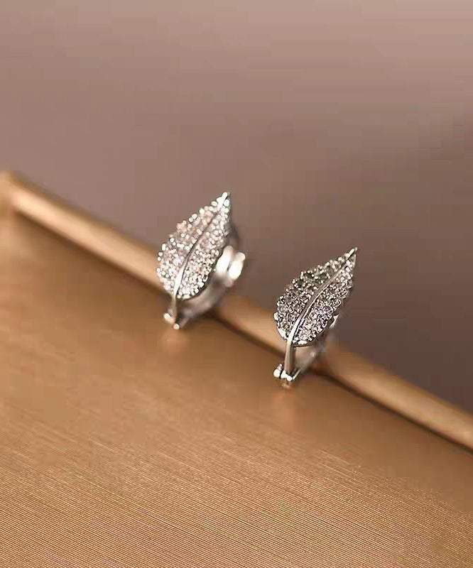 Fine Silk Sterling Silver Zircon Leaf Stud Earrings