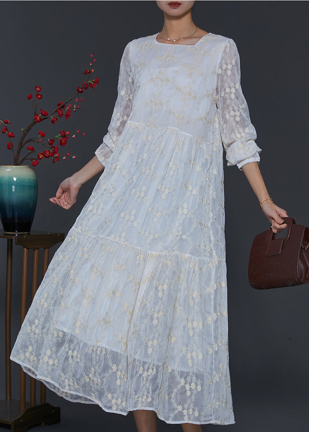 Fine White Square Colla Embroidered Silk Long Dress Spring