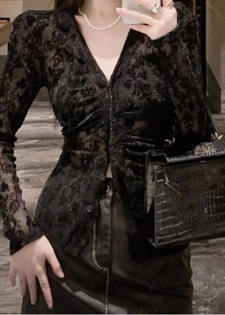 Fitted Black V Neck Flocking Lace Top Spring