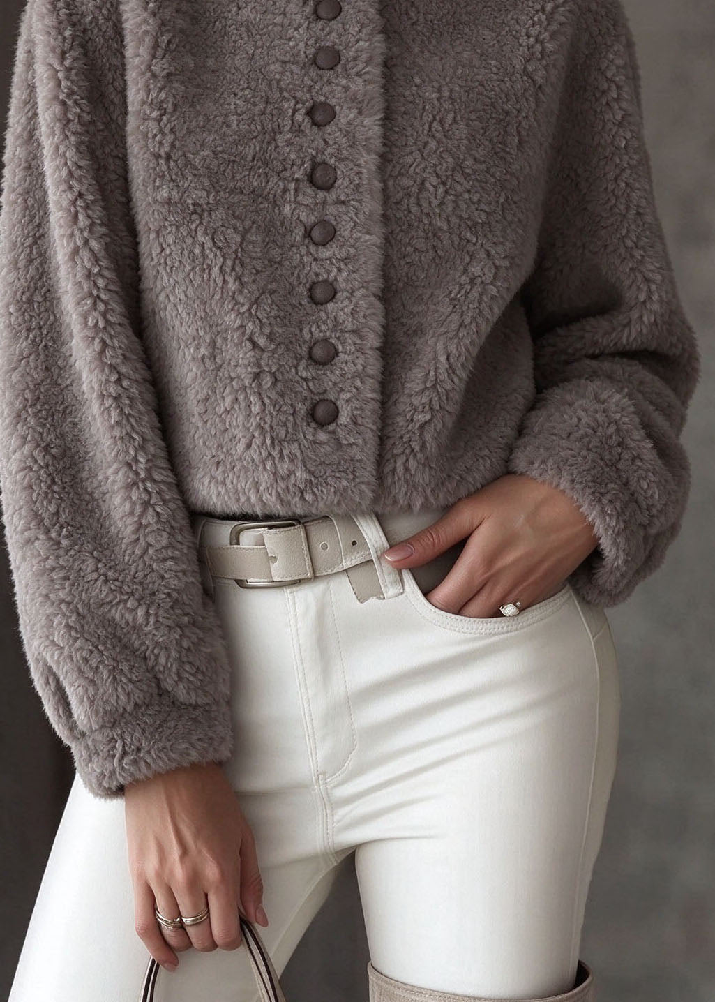 Fitted Grey O-Neck Patchwork Faux Fur Coat Long Sleeve