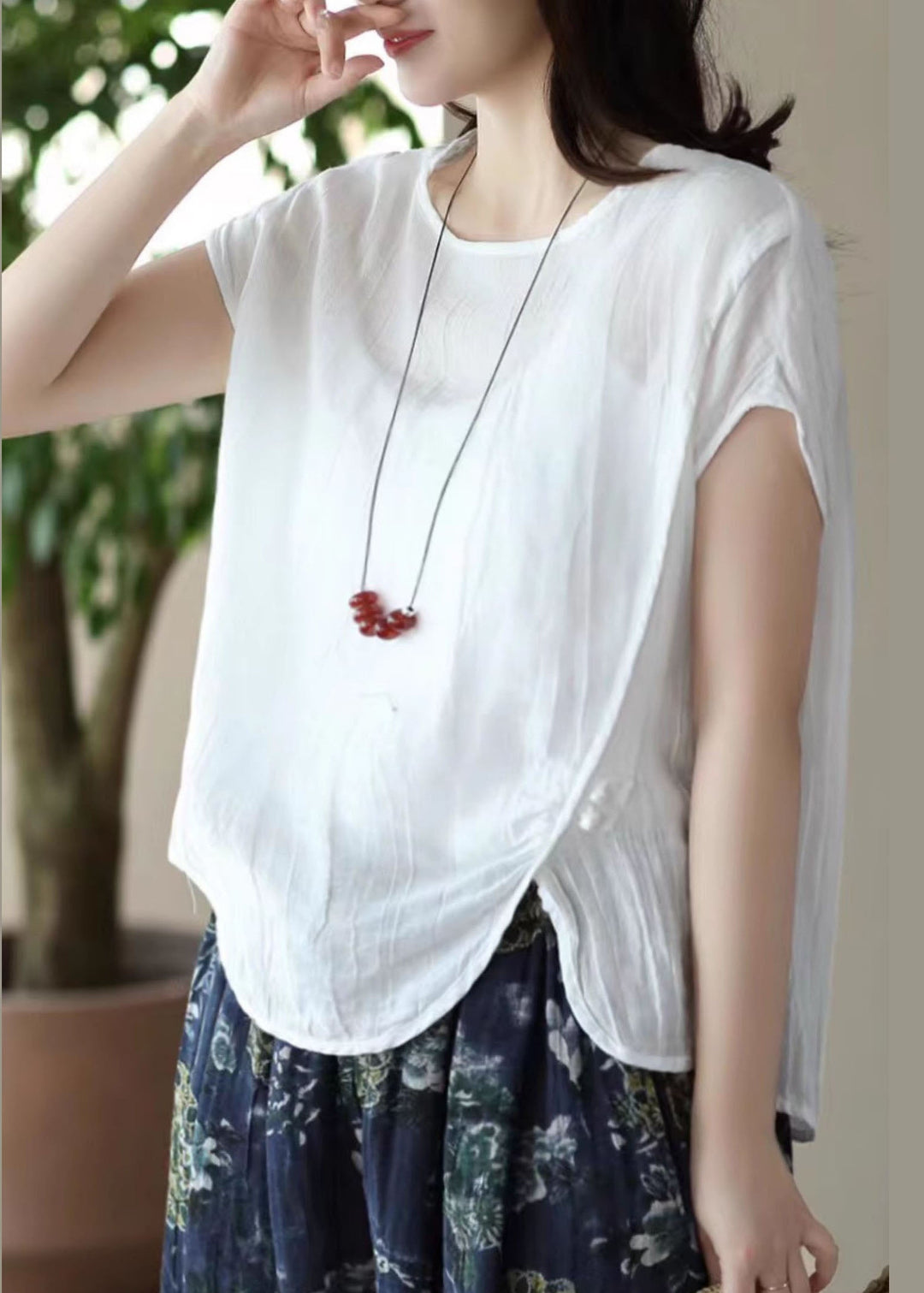Fitted White Asymmetrical Linen Beach Vest Summer