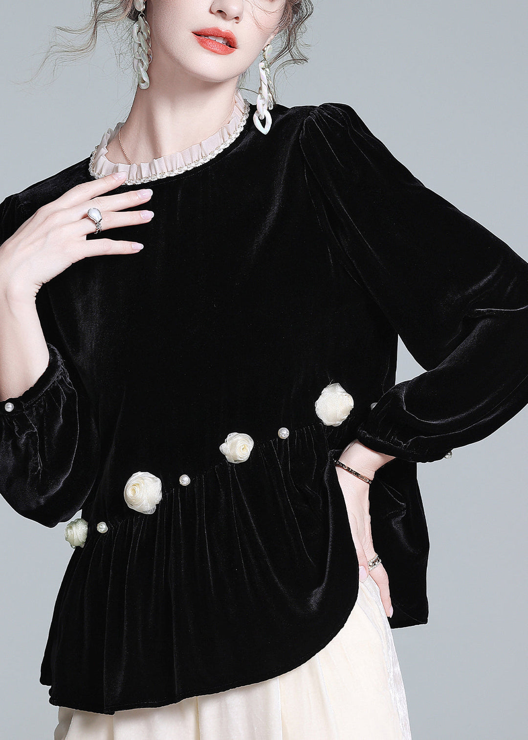 French Black O-Neck Floral Wrinkled Silk Velour Top Lantern Sleeve