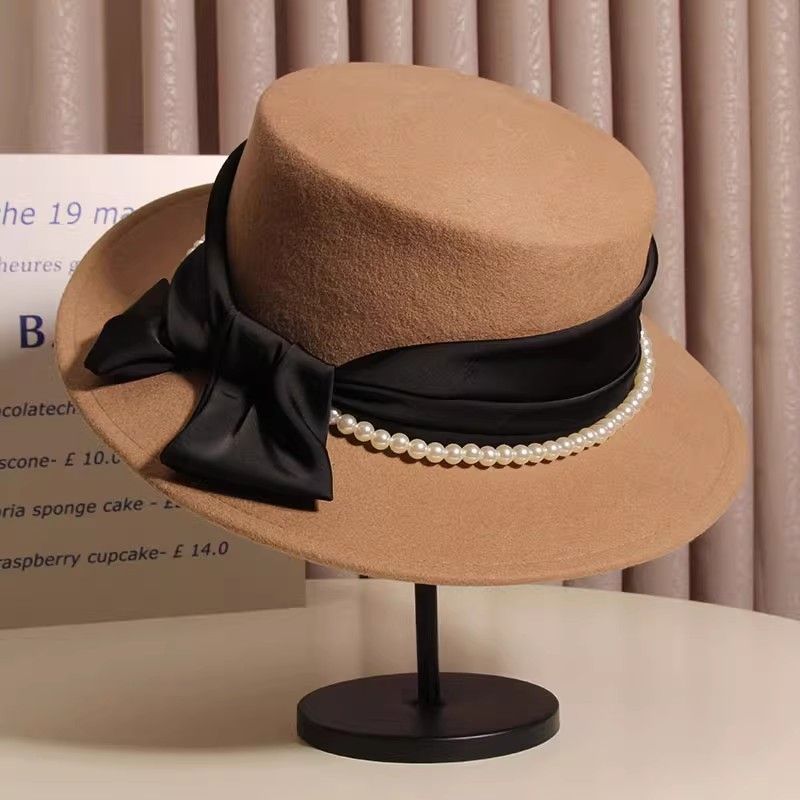 French Khaki Pearl Bow Woolen Cloche Hat