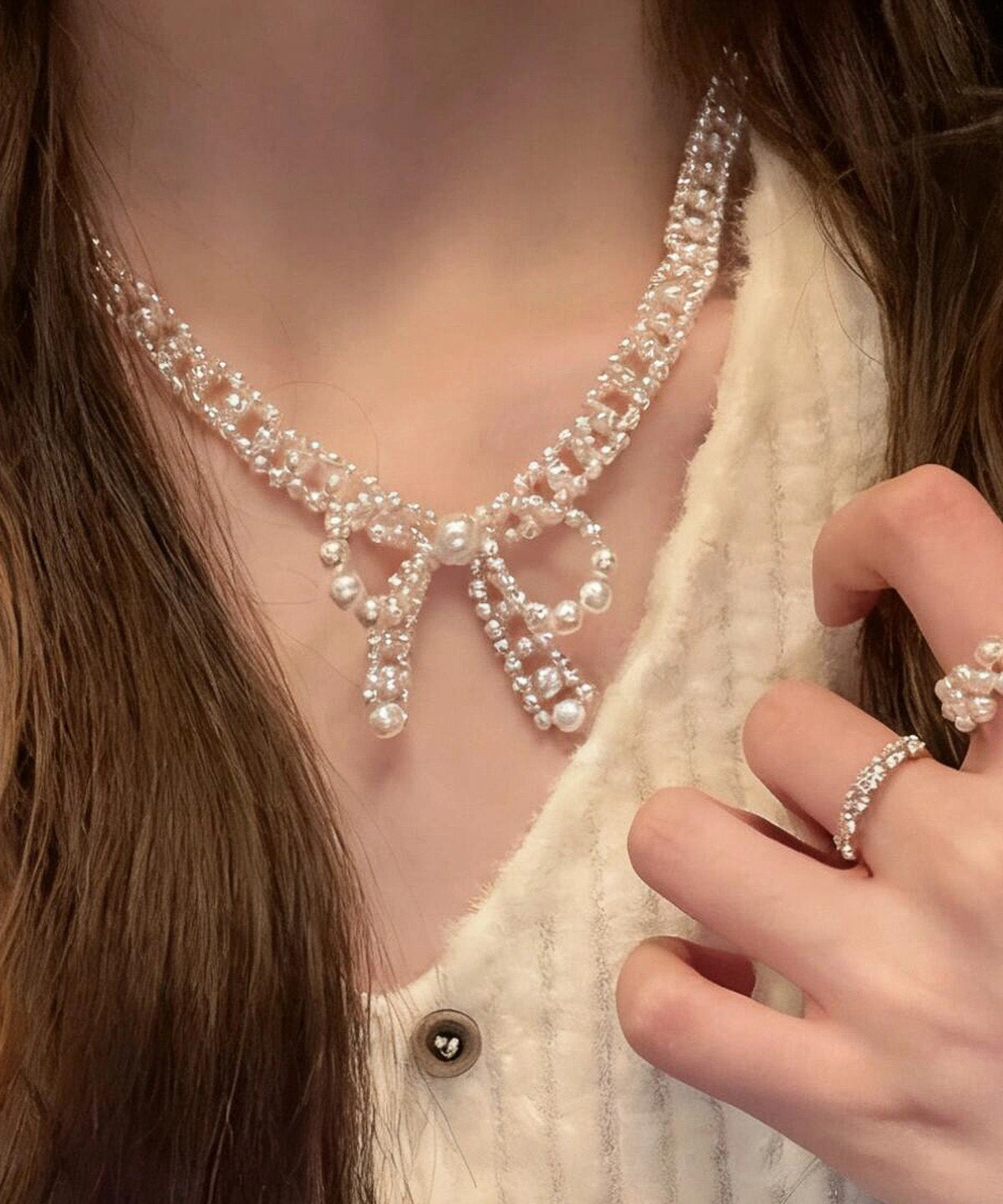 French Pearl Bow Sweater Necklace And Bracelet Set - Omychic