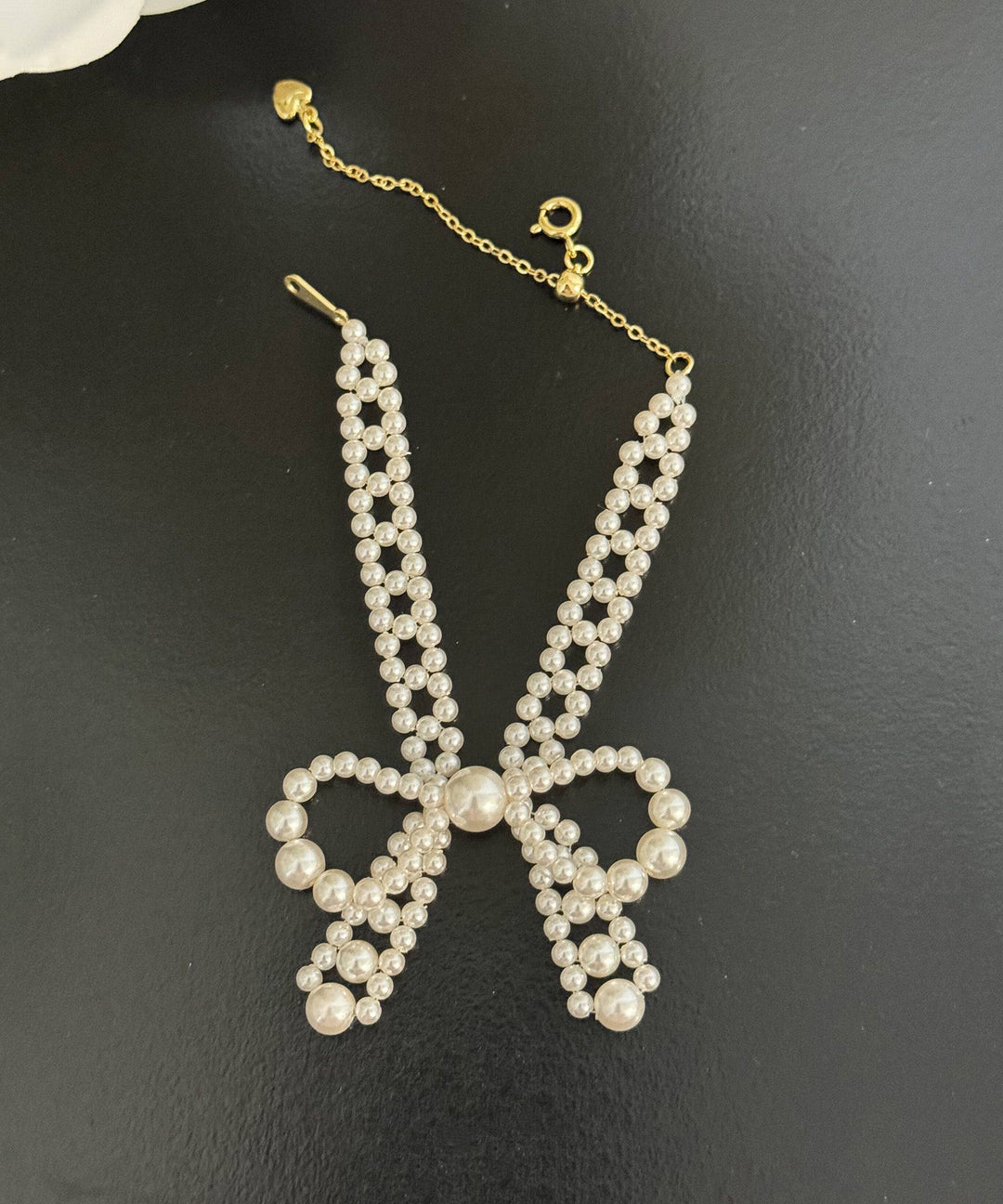 French Pearl Bow Sweater Necklace And Bracelet Set - Omychic