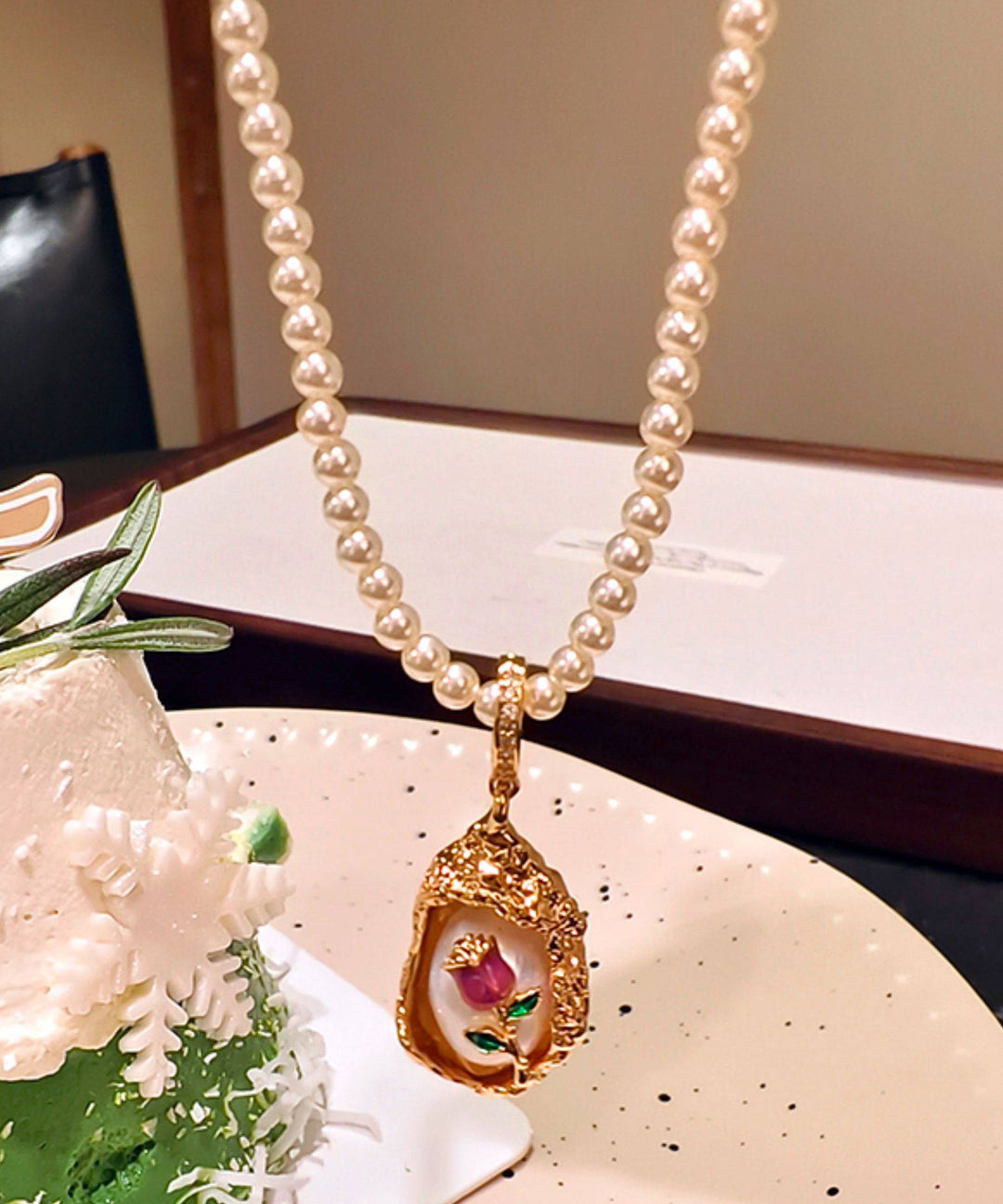 French Rose Gold Copper Overgild Rose Pearl Beading Pendant Necklace