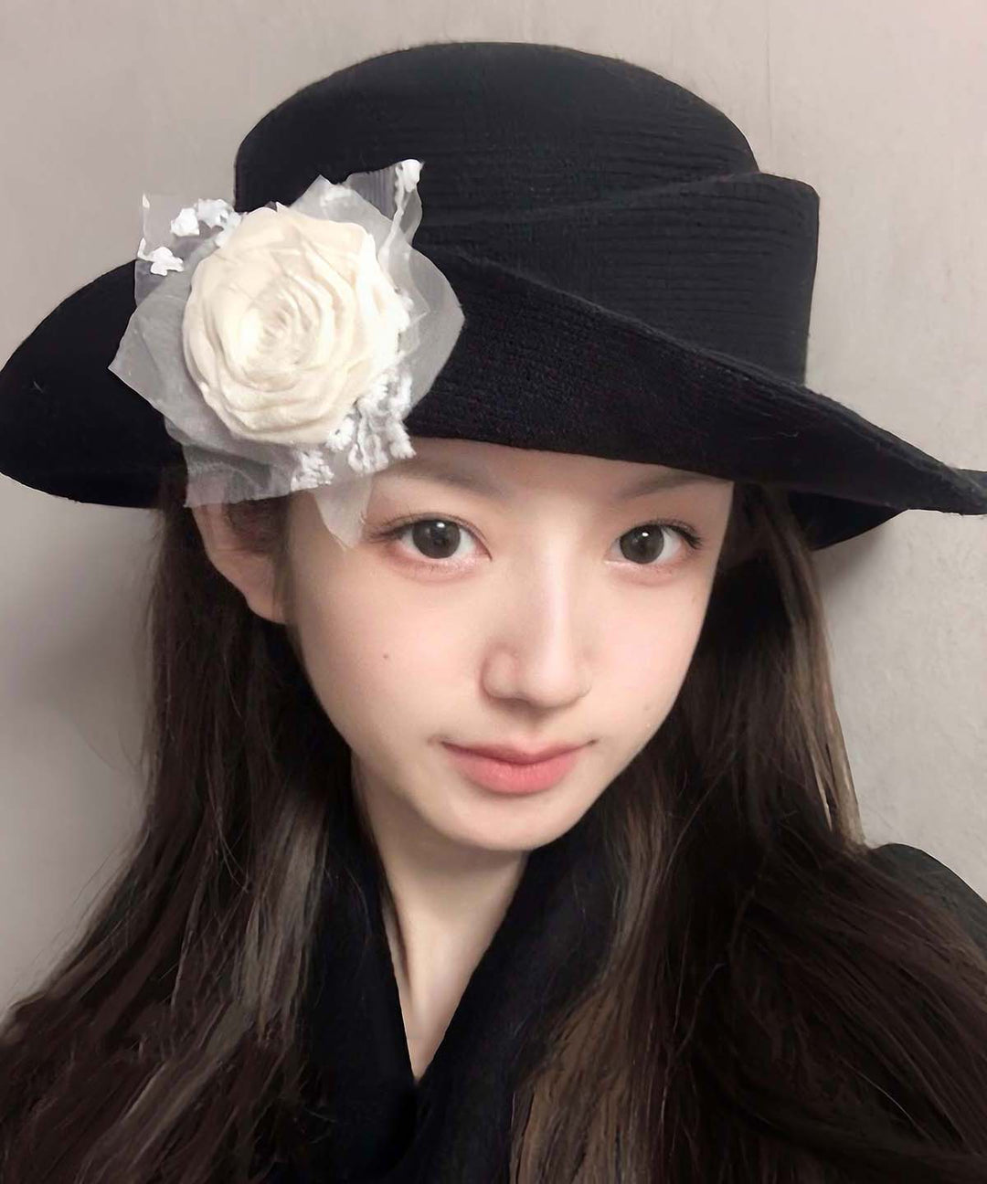 French Style Black Floral Versatile Knit Cloche Hat