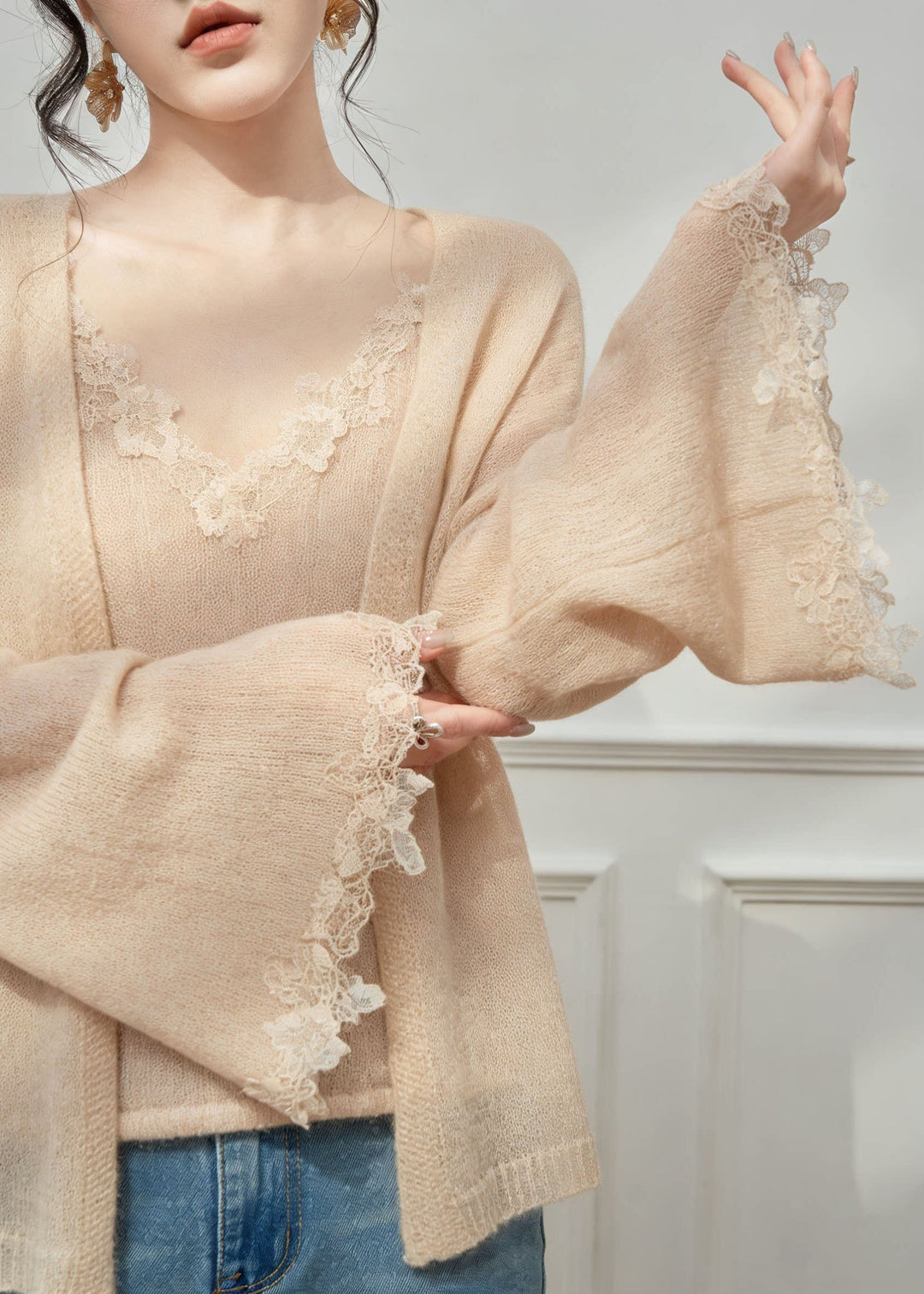 French V Neck Lace Patchwork Knit Two Pieces Set Spring