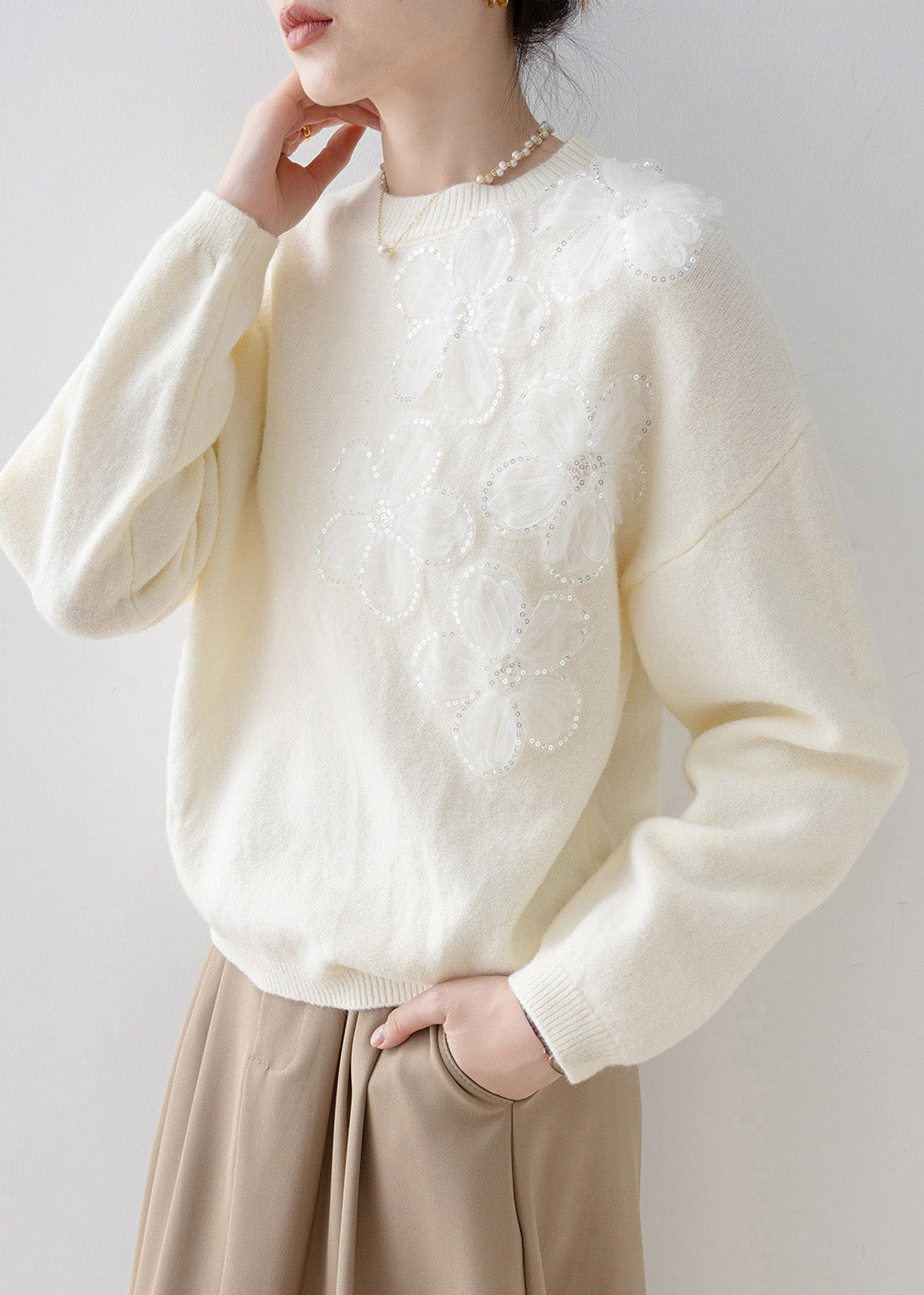 French White O Neck Floral Sequins Knit Sweater Tops Spring