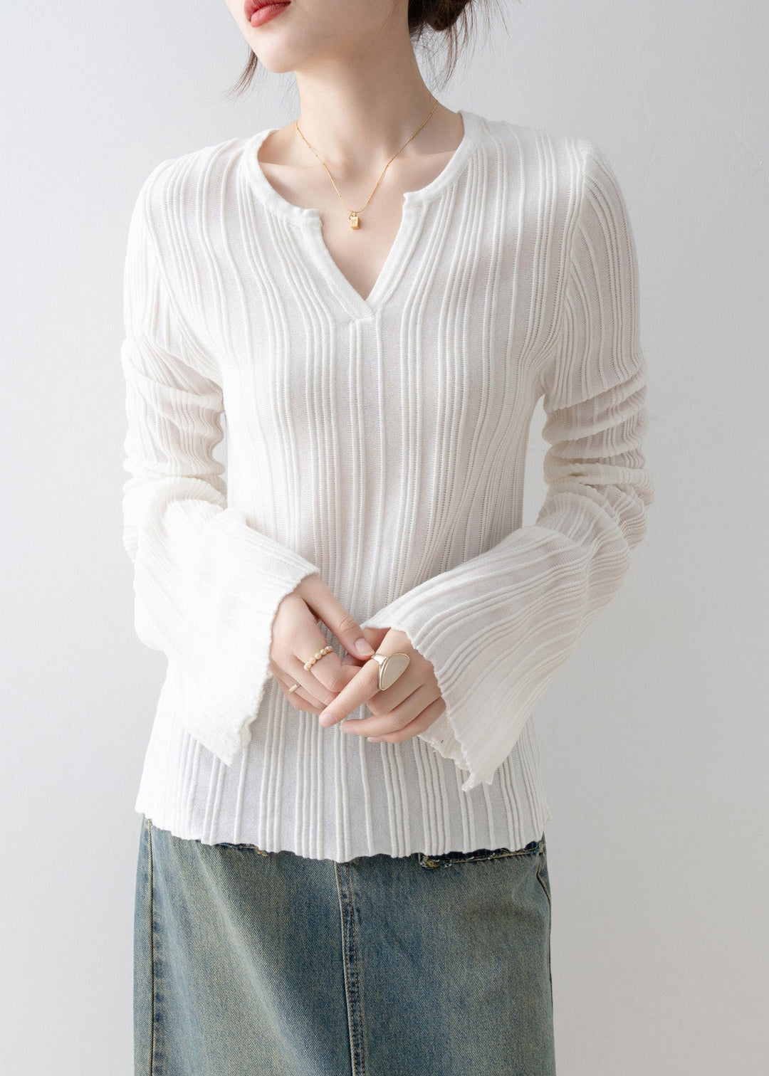 French White V Neck Knit Sweaters Flare Sleeve