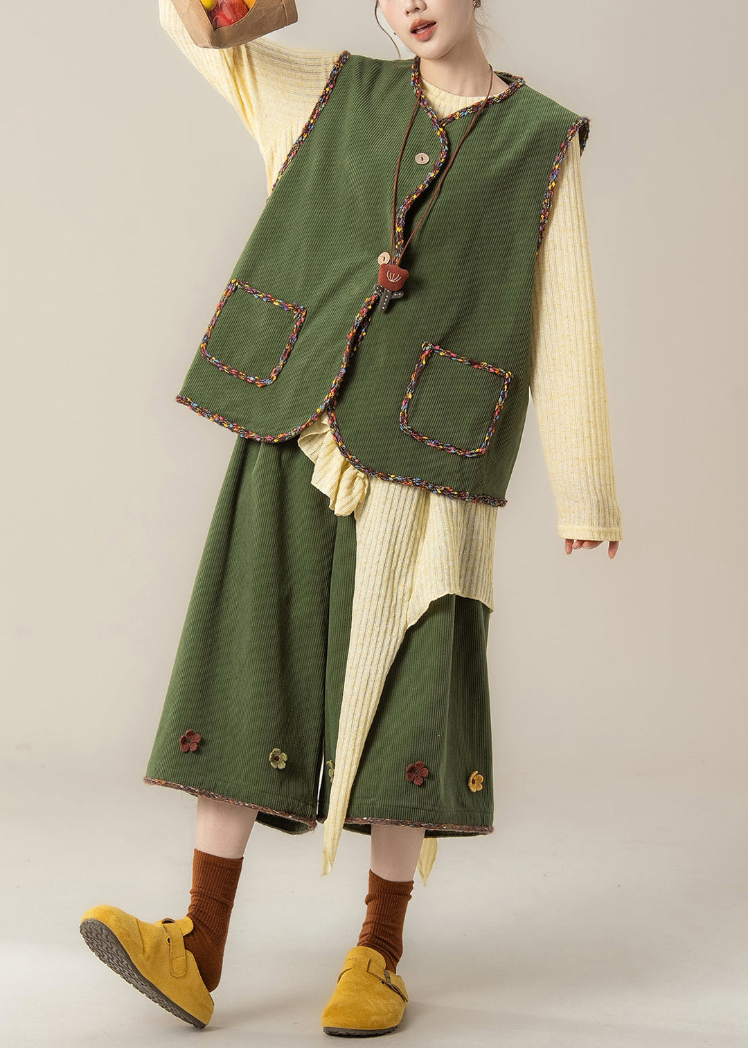 Green Patchwork Corduroy Waistcoat ,Top And Crop Pants Three Pieces Set Sleeveless