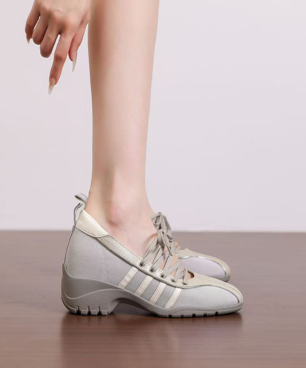Grey Flat Shoes Chunky Faux Leather Plus Size Cross Strap Flats