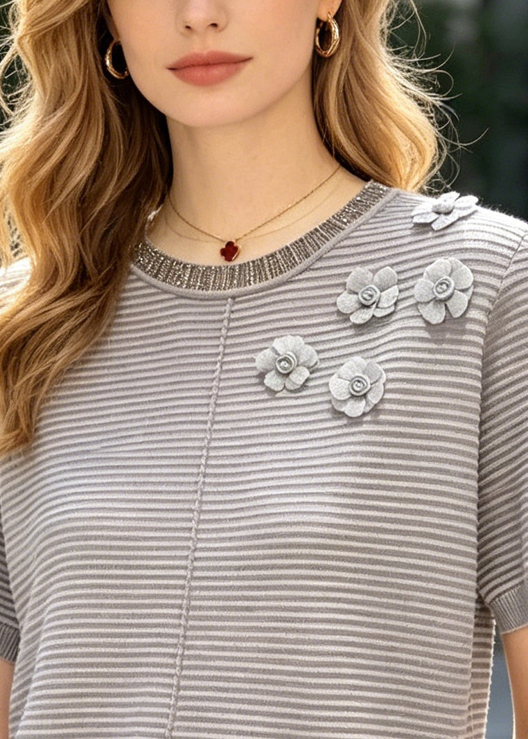 Grey Flower Knit Shirts O-Neck Wrinkled Summer