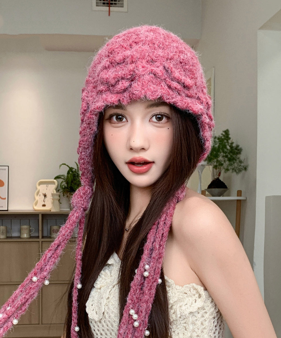 Handmade Beige Flower Thickened Warm Pearl Tassel Knitted Hat