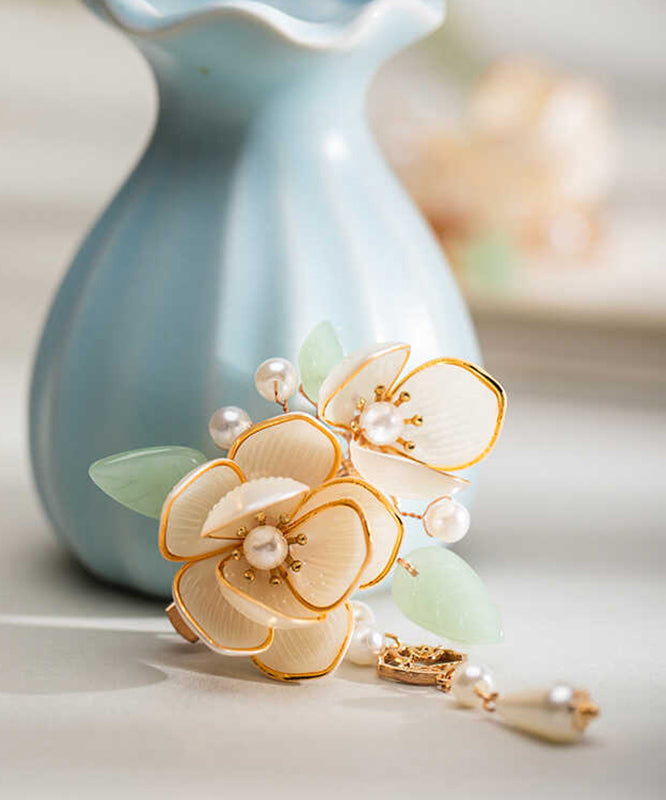Handmade Gold Alloy Pear Petal Tassel Girls Hairpin